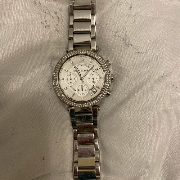 Michael Kors Watch - Picture 1 of 2